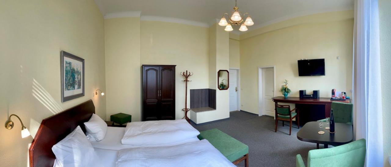 Apartmenthaus Stadt Metz Dresden Exterior foto